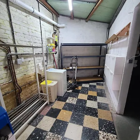 Workhouse - 6 Couchages * Wasquehal